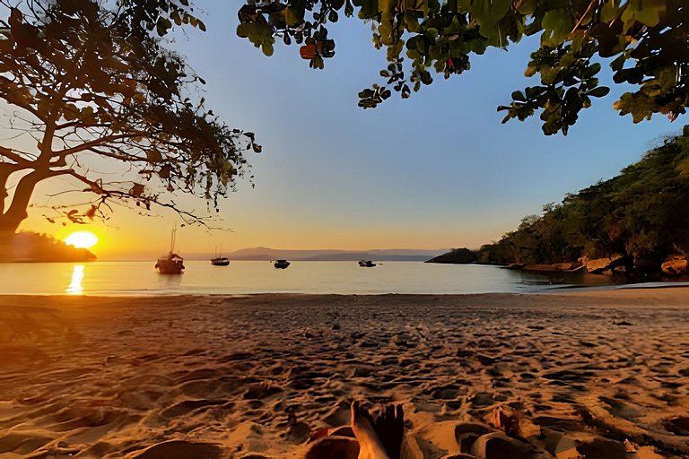 Casa Céu e Mar | Refúgio Privativo Frente Mar com Café da Ma